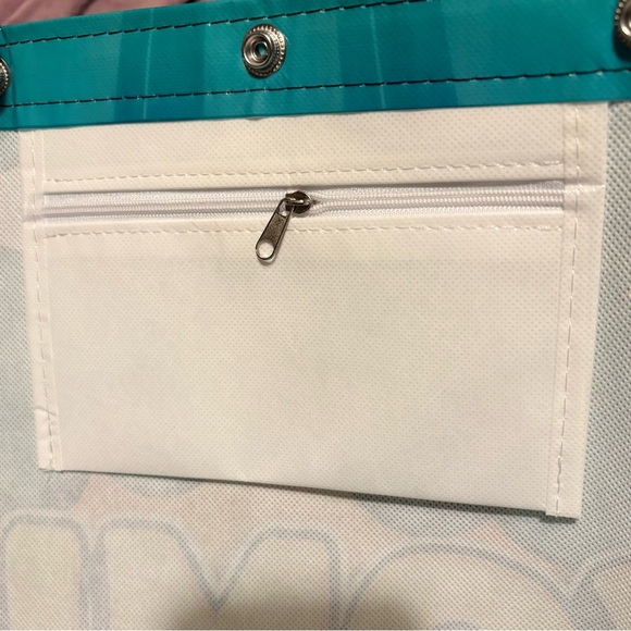 Futurama Tote Bag Oversized San Diego Comic-Con Souvenir Collectible 2024 - Picture 4 of 4